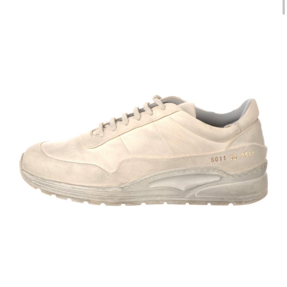 Common project sneakers women size 8 worn but good condition